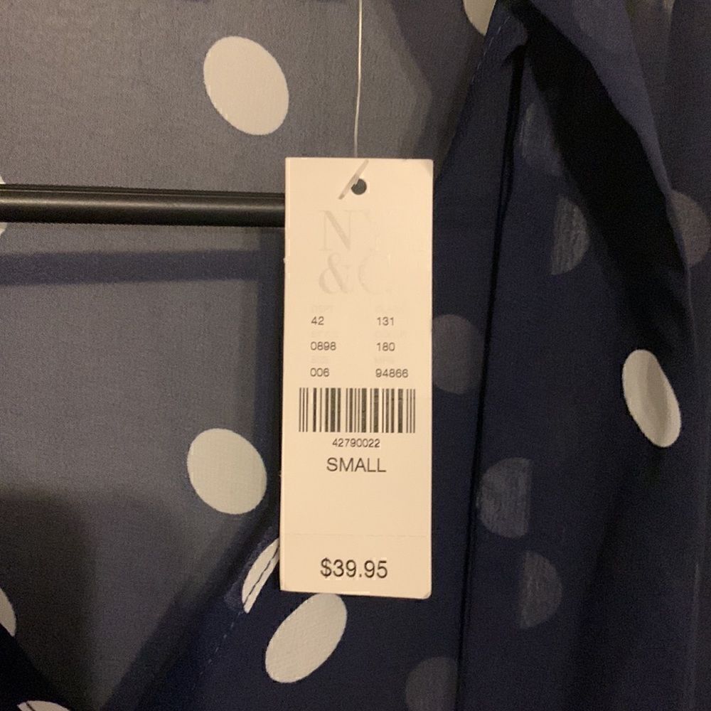 New York & company navy blue gray polka dot short sleeve blouse Size small - Picture 3 of 6